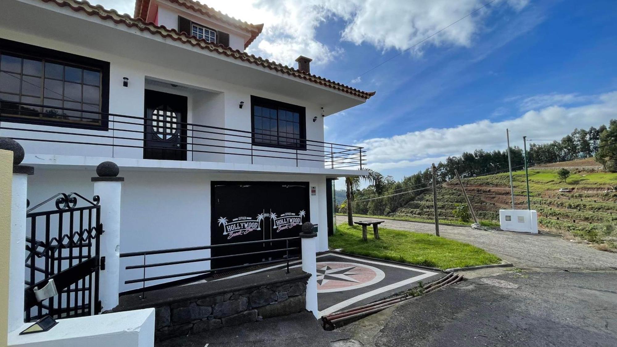Hollywood Villa Campanario Bagian luar foto
